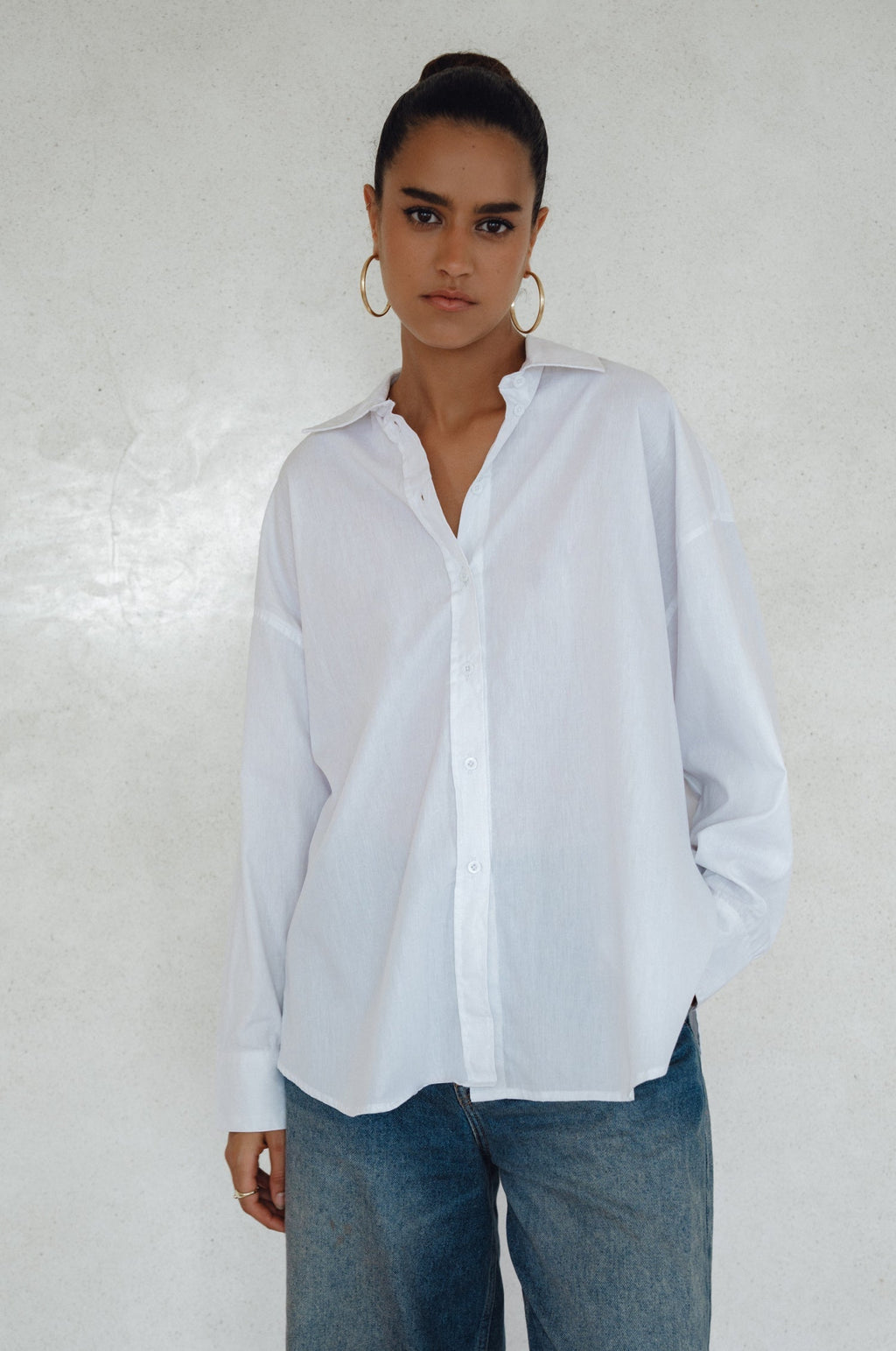 Essential Long Sleeve Shirt