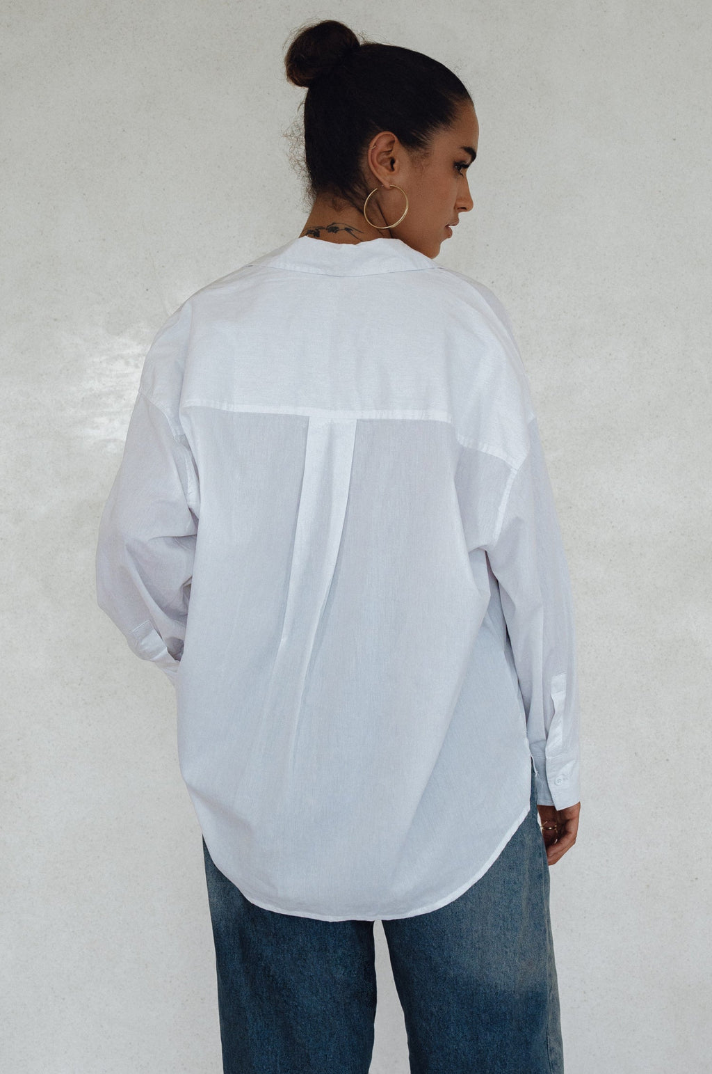 Essential Long Sleeve Shirt