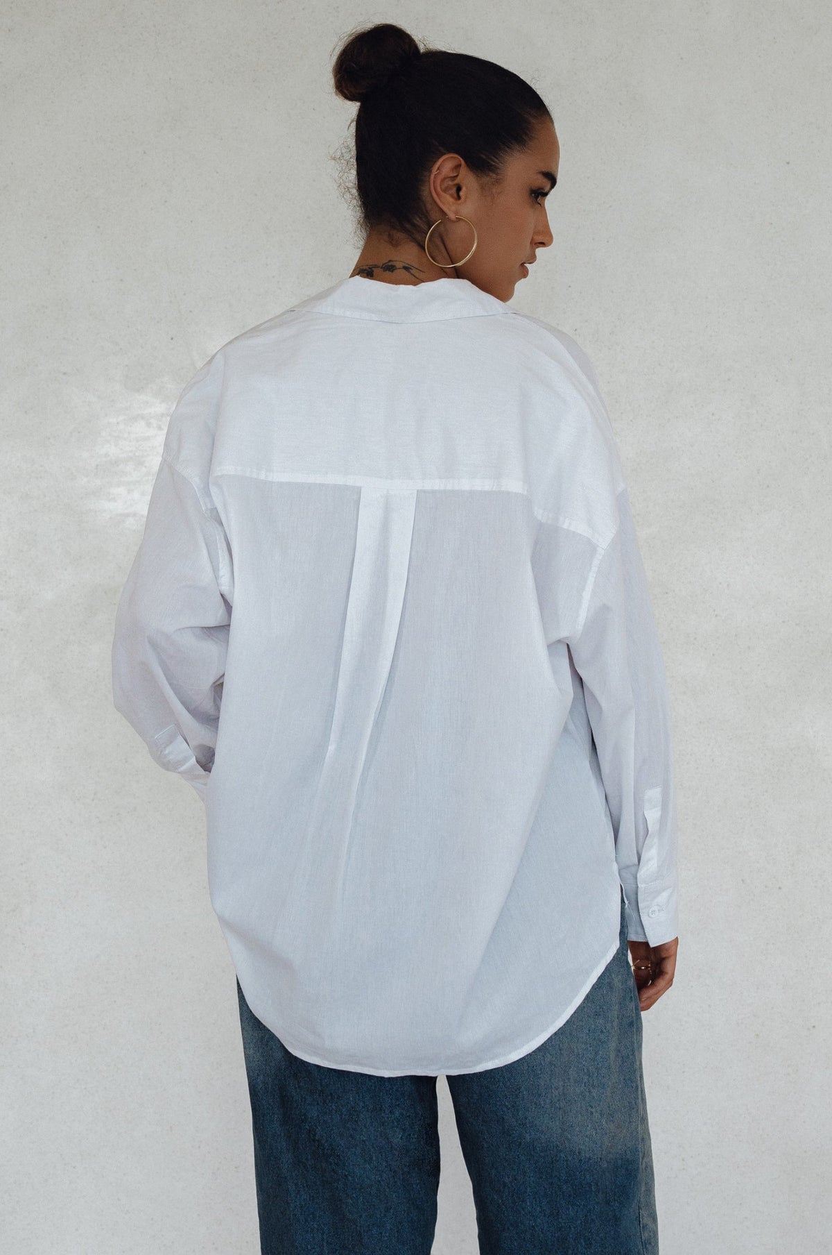 Essential Long Sleeve Shirt