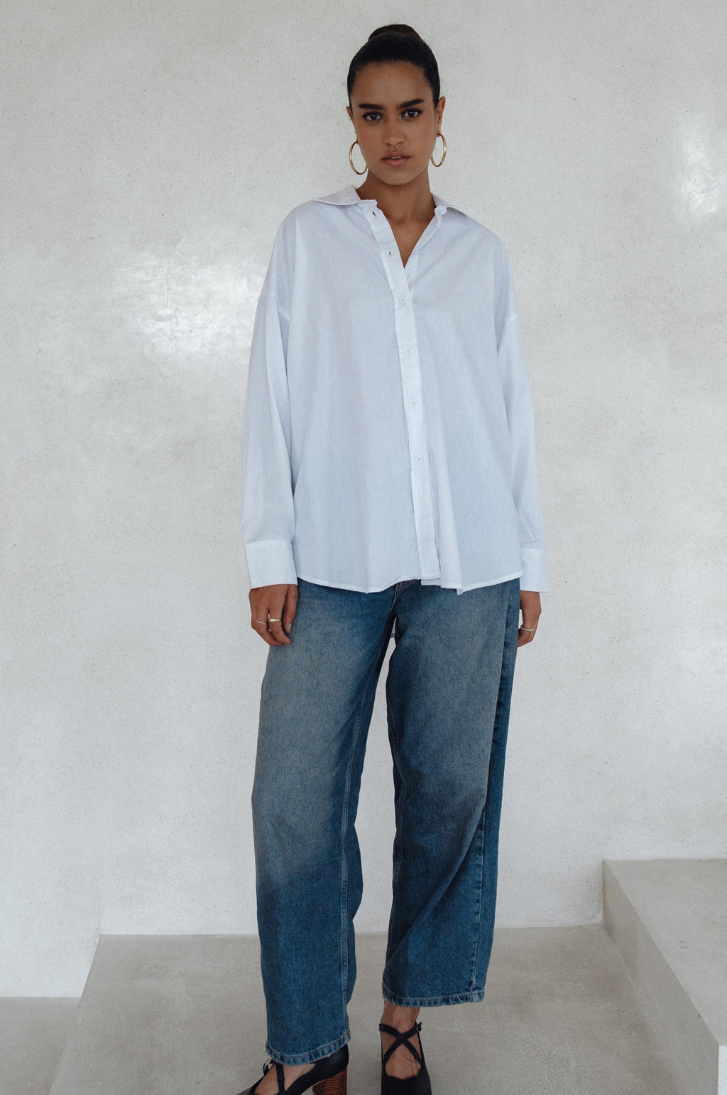 Essential Long Sleeve Shirt